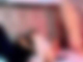 Live cam show with Zoee 8 - Big Ass on Camsoda