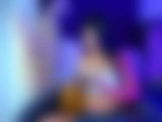 Zoee 8's Live Sex Cam Show