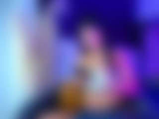 Zoee 8's Live Sex Cam Show