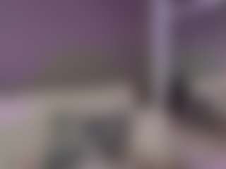 Zoee 8's Live Sex Cam Show