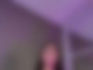 Zoee 8's Live Sex Cam Show