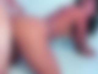 Live cam show with 3loverlive46 - Moaning on Camsoda