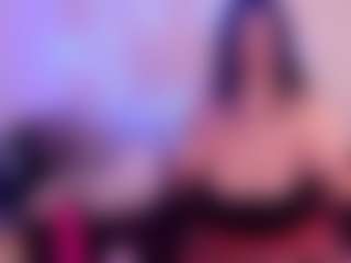 amia-mia's Live Sex Cam Show