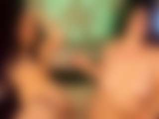amia-mia's Live Sex Cam Show