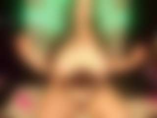 amia-mia's Live Sex Cam Show