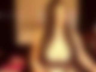 amia-mia's Live Sex Cam Show