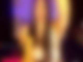 amia-mia's Live Sex Cam Show