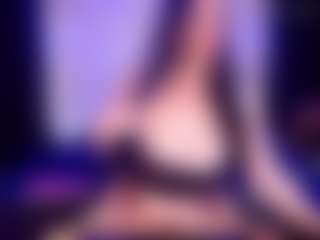 amia-mia's Live Sex Cam Show
