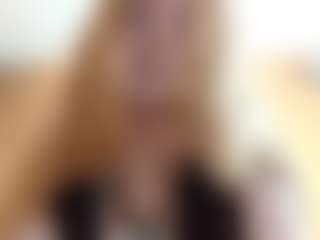 Live cam show with DionnaSeegars - Domination on UwU Esports