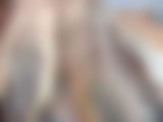 Live cam show with DionnaSeegars - Blue Eyes on luckytryst.com