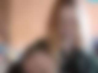 Live cam show with DionnaSeegars - Bra on Camsoda