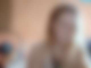 Live cam show with DionnaSeegars - Domination on liverealitysex.com