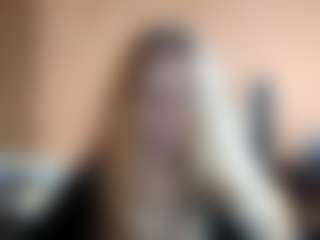 Live cam show with DionnaSeegars - Hairy Pussy Teen (18+) on Dare Cams