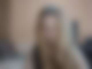 Live cam show with DionnaSeegars - Red Hair on Camsoda