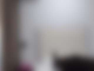 Live cam show with DionnaSeegars - Bra on MyBangCams