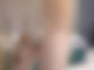 Live cam show with DionnaSeegars - Bra on LiveSexCams6