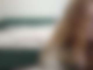 DionnaSeegars's Live Sex Cam Show