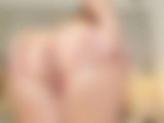 EmilyCarter18's Live Sex Cam Show