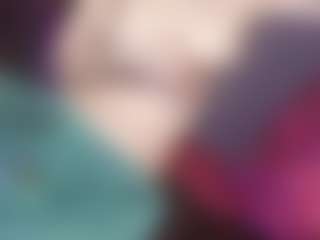 Live cam show with foreversweetx - Moaning on Camsoda