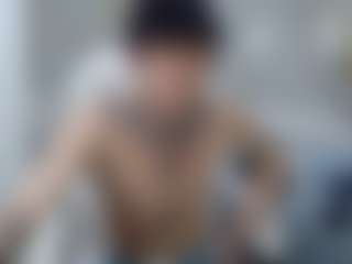 Iantwink18's Live Sex Cam Show
