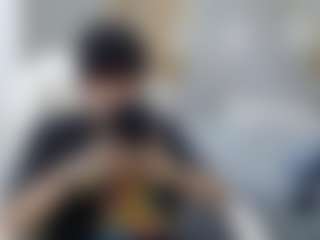 Iantwink18's Live Sex Cam Show