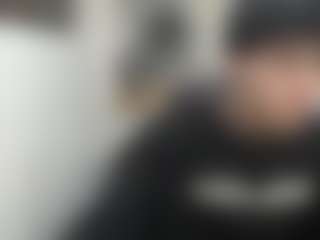 Live cam show with Iantwink18 - Small Cock on madthumbs