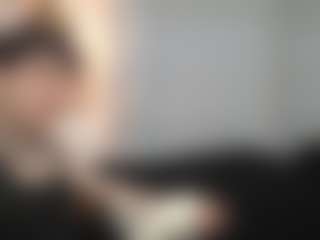 Iantwink18's Live Sex Cam Show
