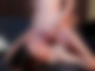 Live cam show with KatrinJons - Young Adult on Camsoda