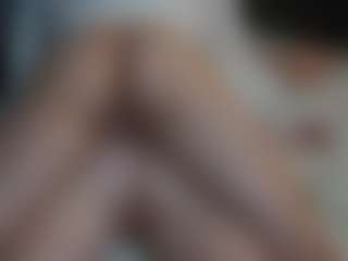 Live cam show with KatrinJons - Blowjob on madthumbs