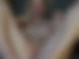 Live cam show with KatrinJons - Brown Eyes on Camsoda