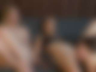 Live cam show with KatrinJons - Blowjob on SinfulBabes
