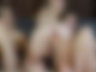Live cam show with KatrinJons - Striptease on UwU Esports