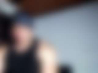 Live cam show with willianm777 - Brown Eyes on xxxlivecams.org