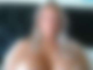 malibumelons's Live Sex Cam Show