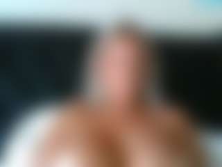 malibumelons's Live Sex Cam Show