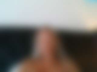 malibumelons's Live Sex Cam Show
