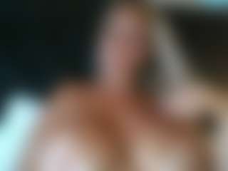 malibumelons's Live Sex Cam Show