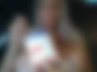 malibumelons's Live Sex Cam Show