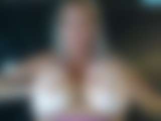 malibumelons's Live Sex Cam Show