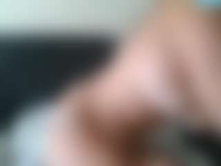malibumelons's Live Sex Cam Show