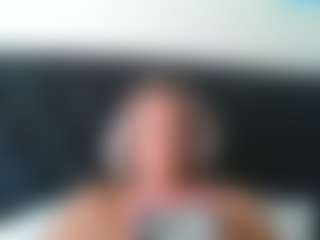 malibumelons's Live Sex Cam Show