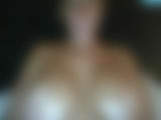 malibumelons's Live Sex Cam Show