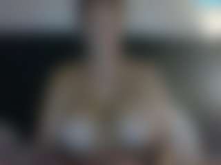 malibumelons's Live Sex Cam Show
