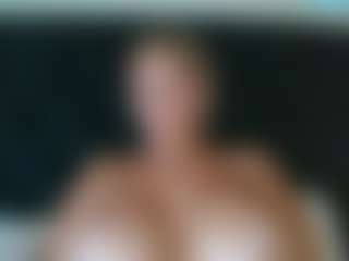 malibumelons's Live Sex Cam Show