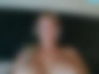 malibumelons's Live Sex Cam Show