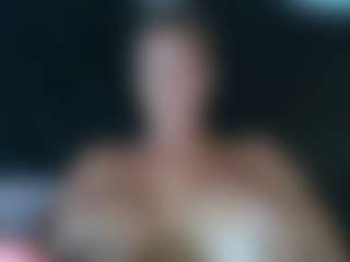 malibumelons's Live Sex Cam Show