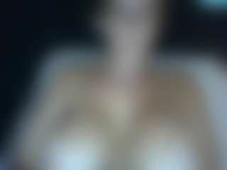 malibumelons's Live Sex Cam Show