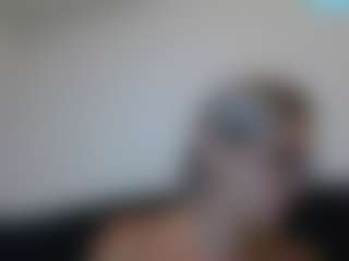 malibumelons's Live Sex Cam Show