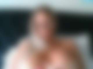 Live cam show with malibumelons - Bitch on Sweet Sext
