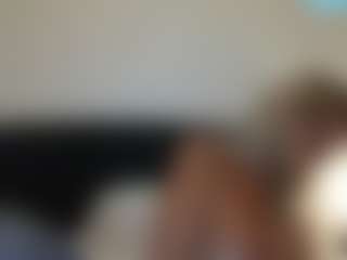 malibumelons's Live Sex Cam Show